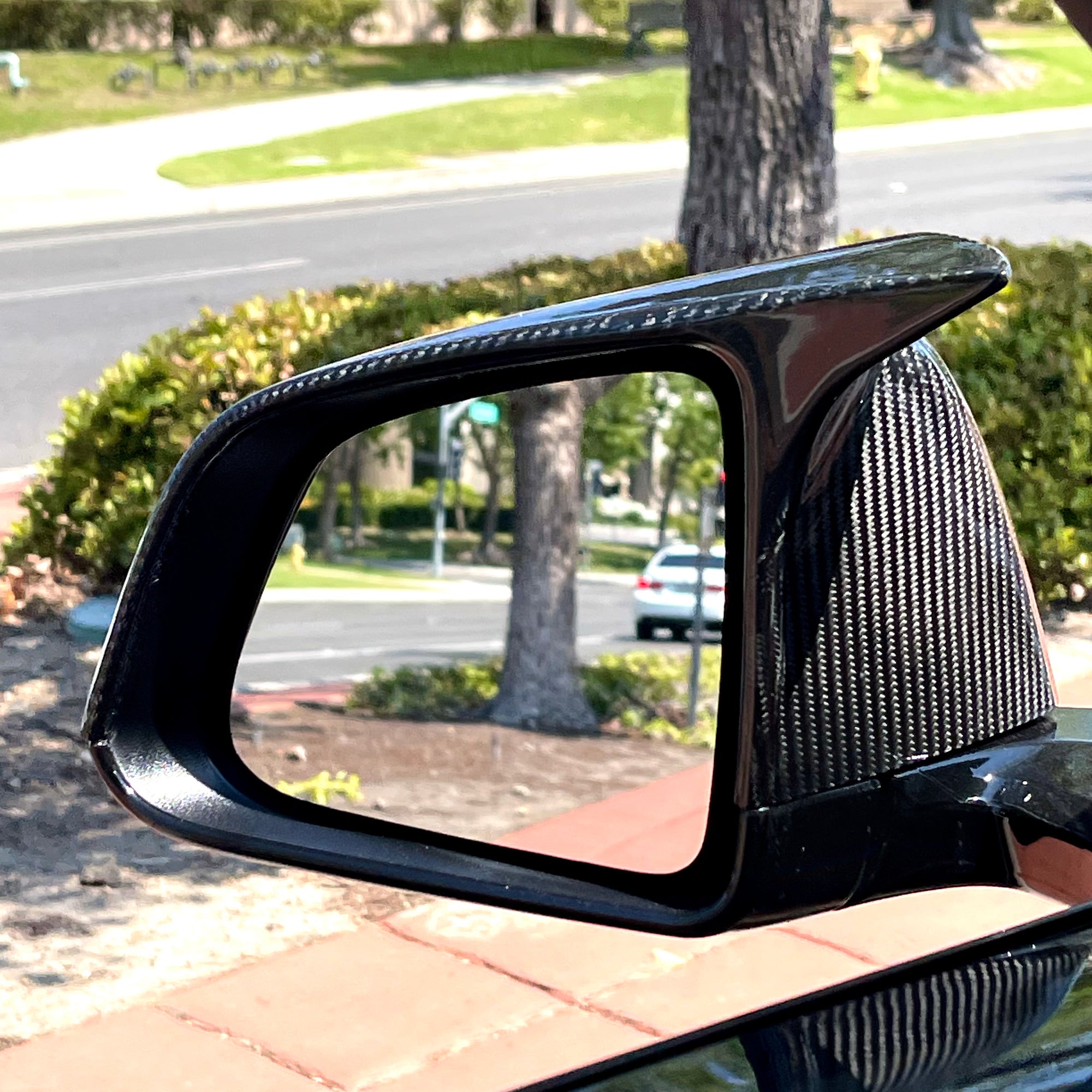 2020-2024 | Model Y GT Style Side View Mirror Overlays (1 Pair) - Real Molded Carbon Fiber