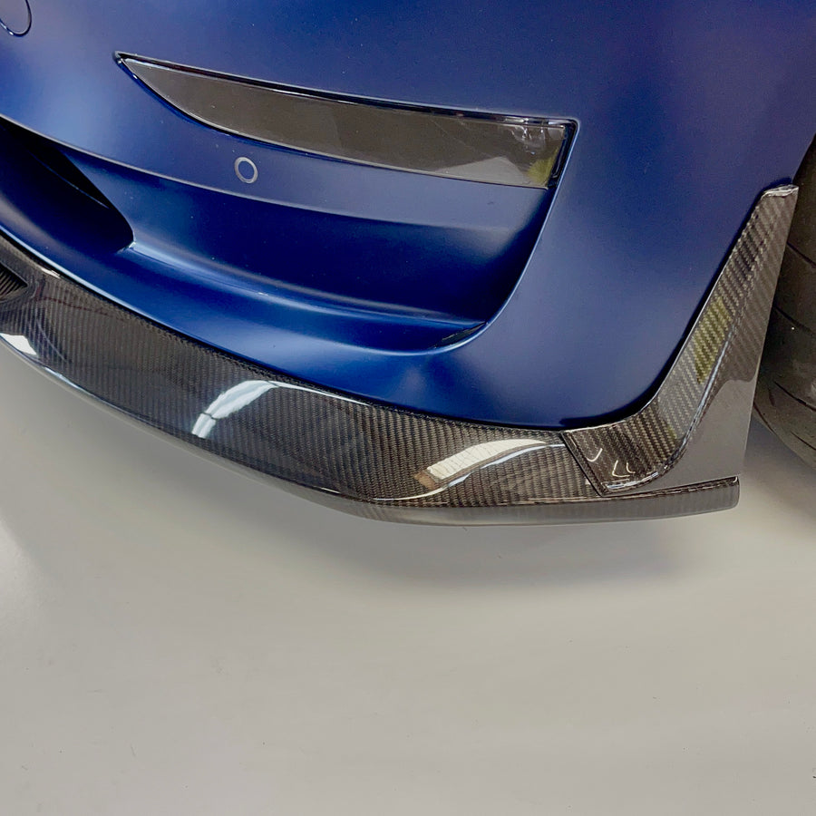 Model 3 Razzo Aero Front Lip - Real Molded Carbon Fiber (3 Pieces with 2 Flanges)