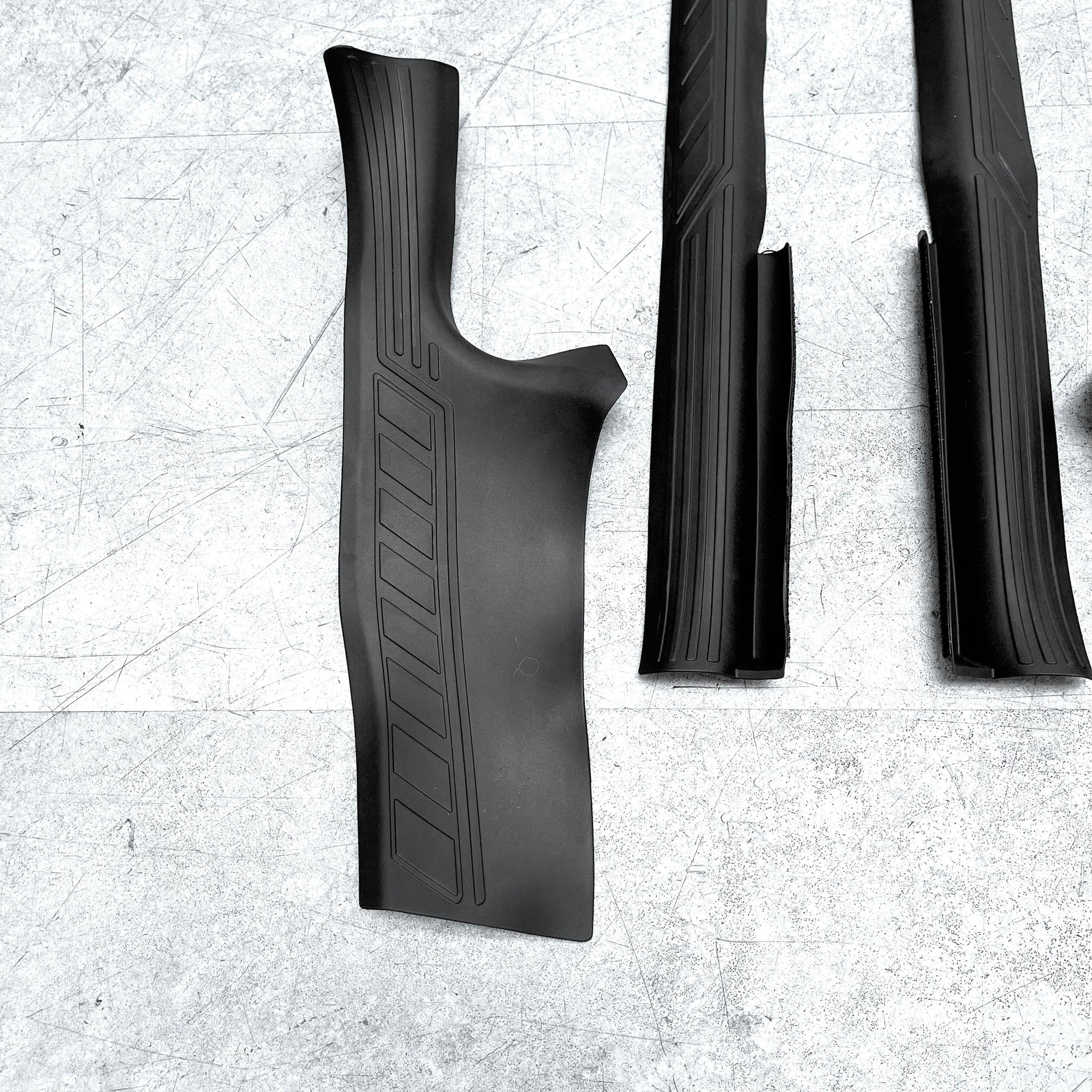 2020-2024 | Model Y Door Sill Covers (4 Pieces) - TPE Rubber