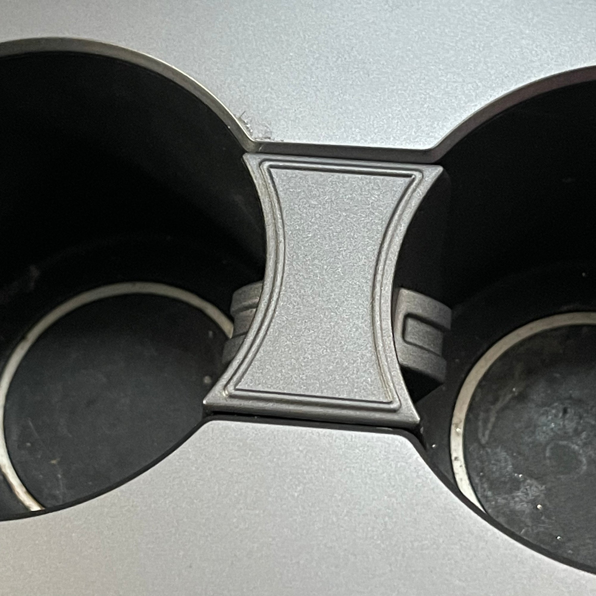 2021+ | Model 3 &amp; Y Drink Stabilizer Cup Holder Divider (Gen. 2) - Grey, Black or Alcantara
