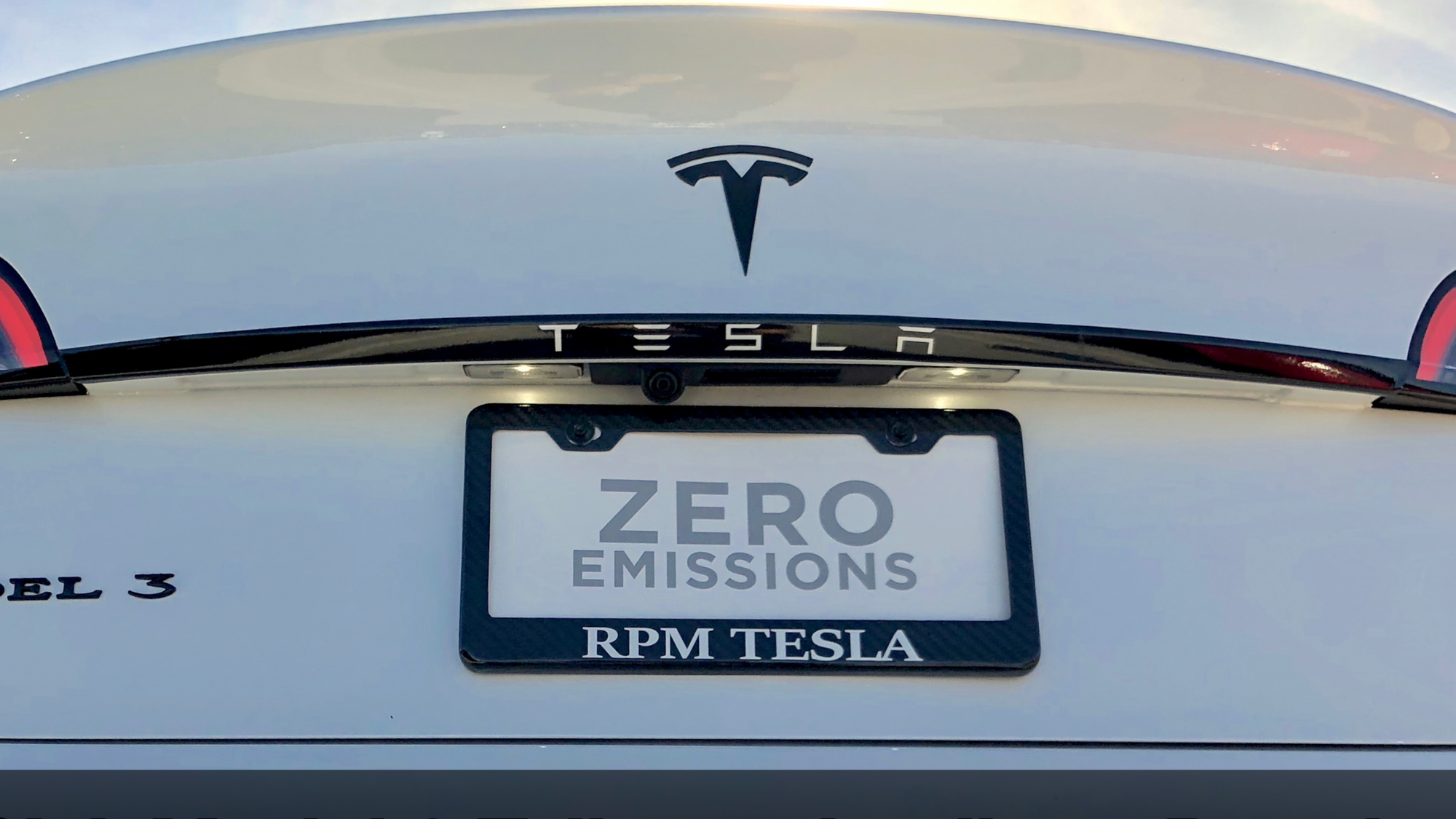 Model 3 Tailgate Applique&#39; Vinyl Strip Accent