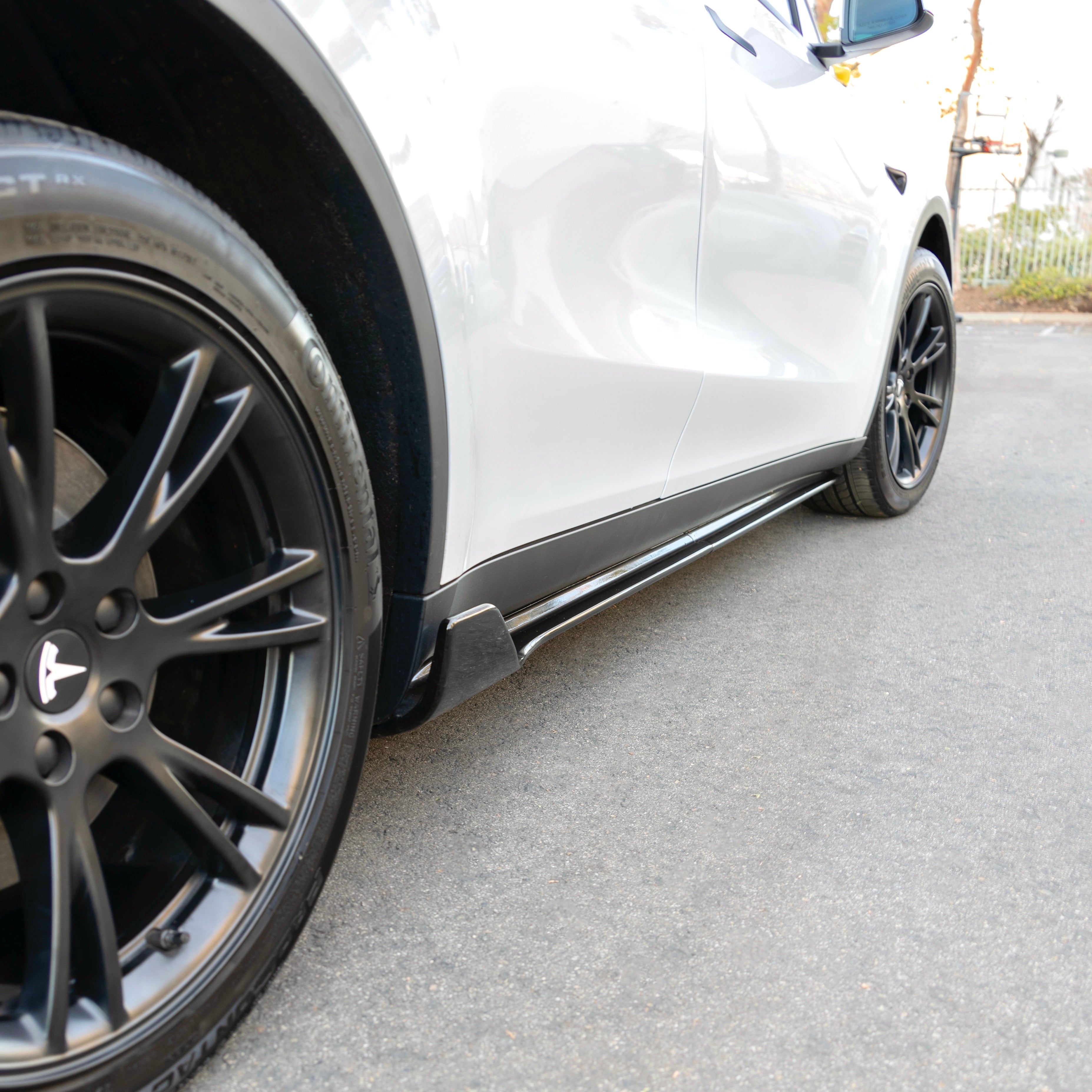 【新品未使用】YILON MADE Sidelace piony tops yilon made Sidelace piony tops イロン