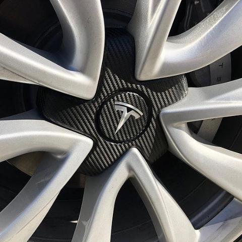 Model 3 Wheel Hub Carbon Fiber Wrap for 19&quot; &amp; 20&quot; Wheels (Set of 4)